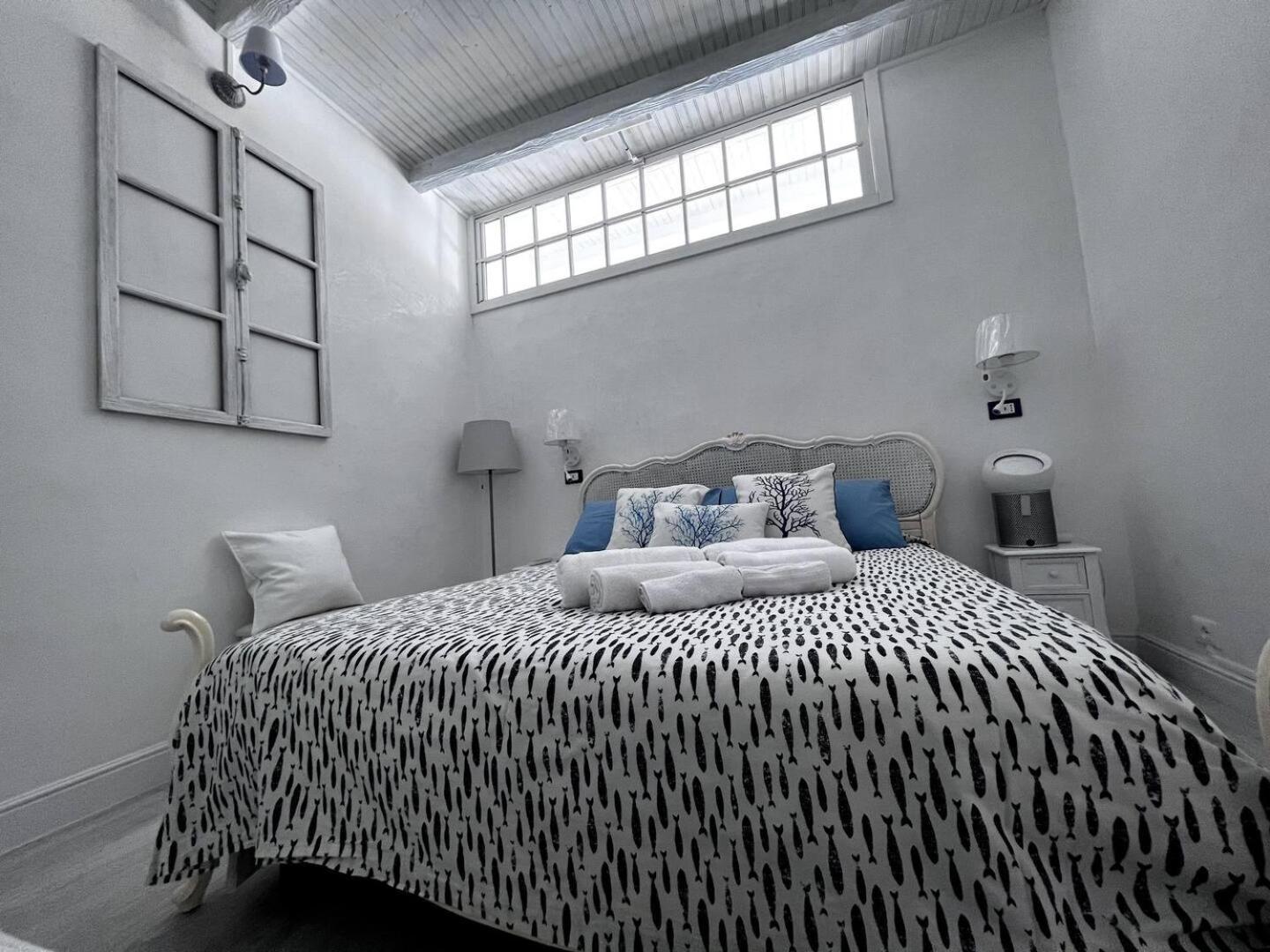 Deluxe 4 Bedrooms In Fegina Monterosso モンテロッソ・アル・マーレ エクステリア 写真